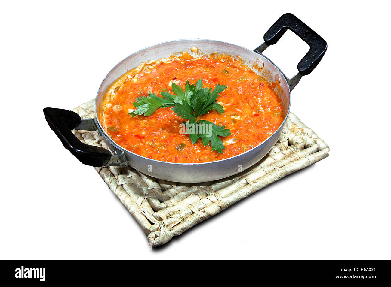 Uno turco-pan uova e peperoni (Menemen) Foto Stock