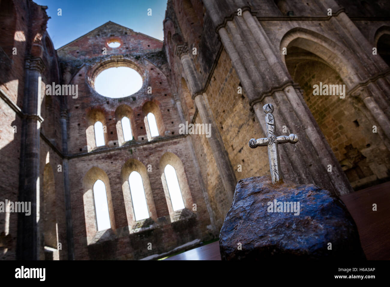 Gotico stile cistercense dell Abbazia di San Galgano in provincia di Siena, Chiusdino, Toscana, Italia Foto Stock