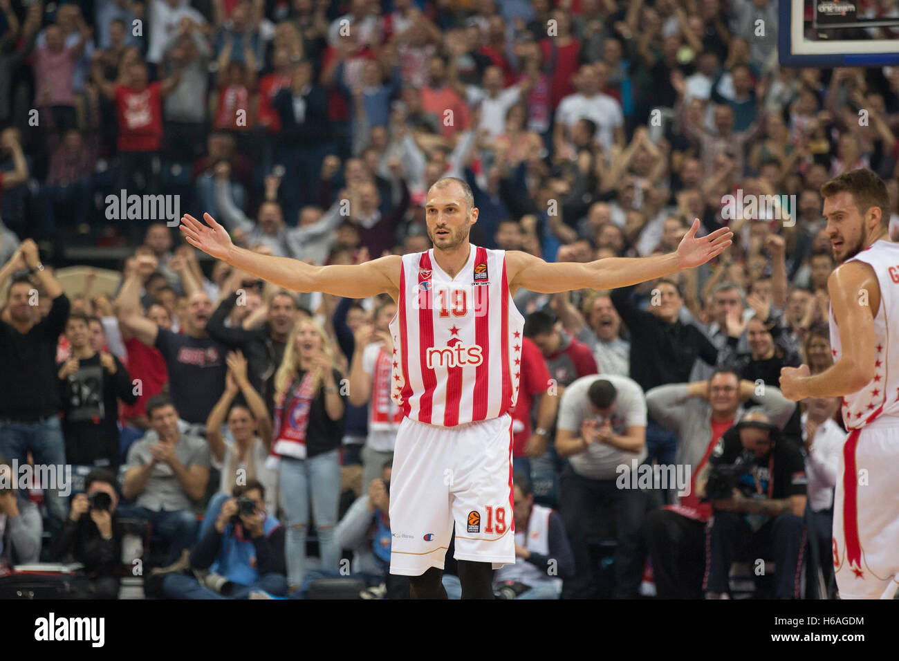 A Belgrado, in Serbia. 26 ottobre, 2016. Eurolega di Basket 2016/2017 Crvena Zvezda - Barcellona a Belgrado arena, Simonovic Marko. Foto Nikola Krstic Credito: Nikola Krstic/Alamy Live News Foto Stock