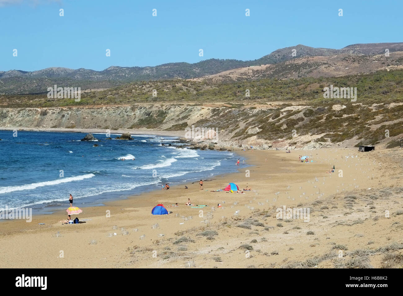 Area protetta attorno al Turtle Nest siti a Lara beach sulla penisola di Akamas, la Repubblica di Cipro Foto Stock