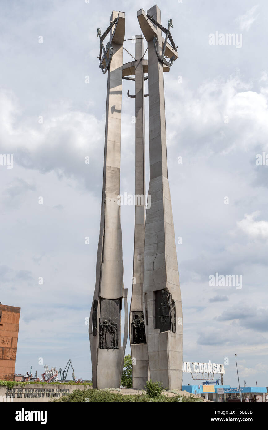 Centro europeo di solidarietà, porta 2, cantiere navale di Danzica, Stocznia Gdansk, "strumento dei lavoratori caduti del cantiere" Foto Stock