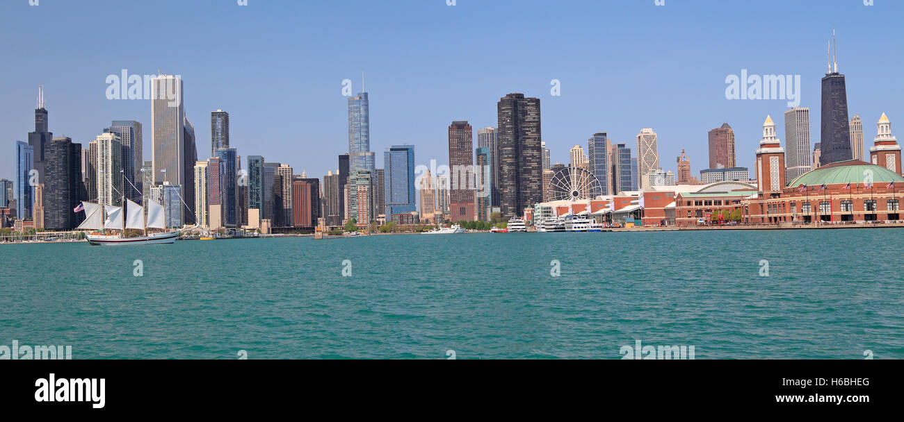 Sullo skyline di Chicago e lago Michigan, Illinois, Stati Uniti d'America Foto Stock