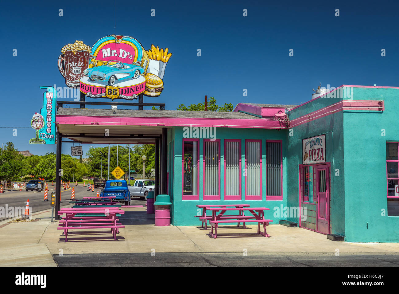 Il sig. D'z Route 66 Diner in Kingman situato sulla storica Route 66. Foto Stock