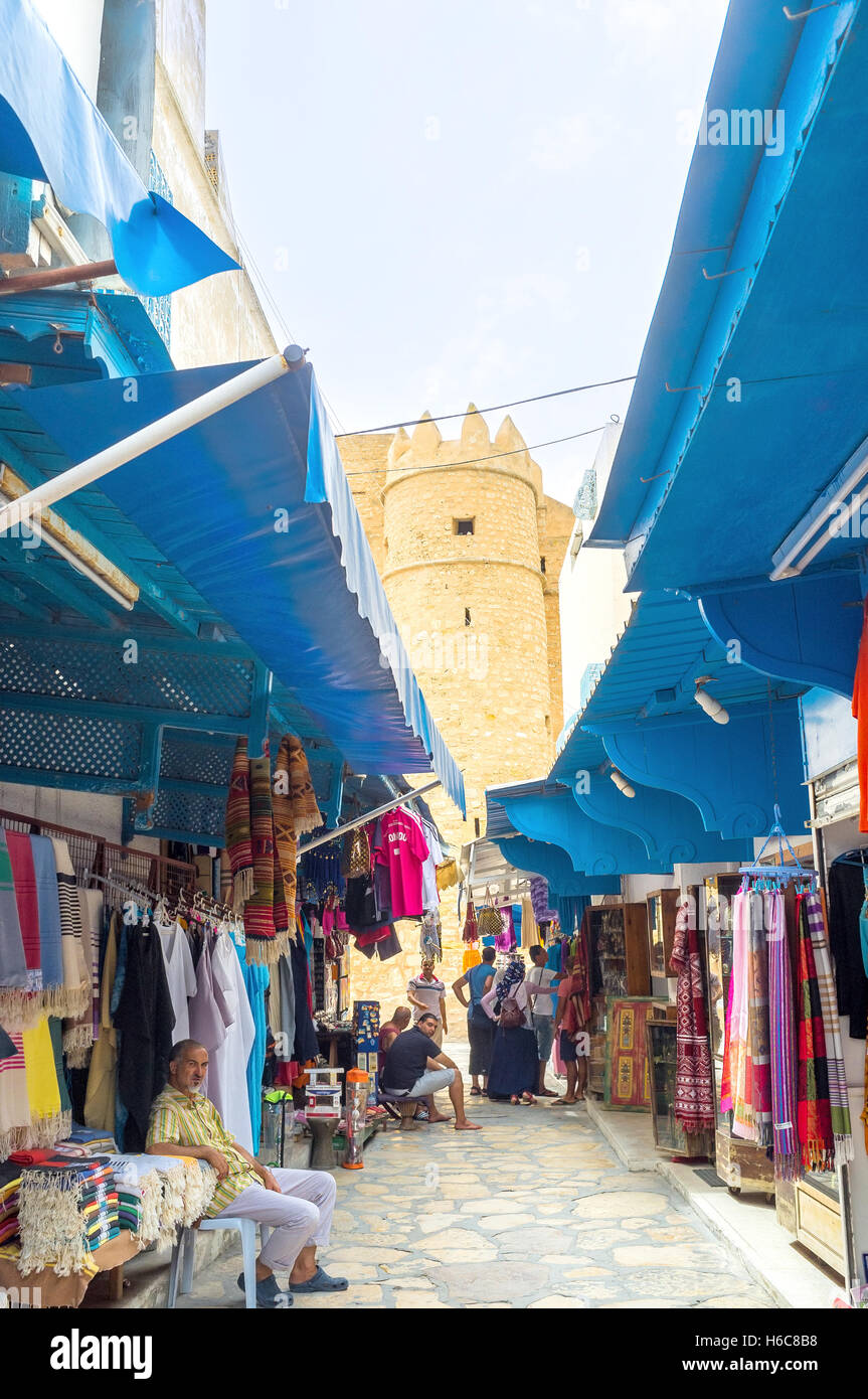 Tutti Medina le strade che conducono a Kashbah divenne il mercato turistico Foto Stock