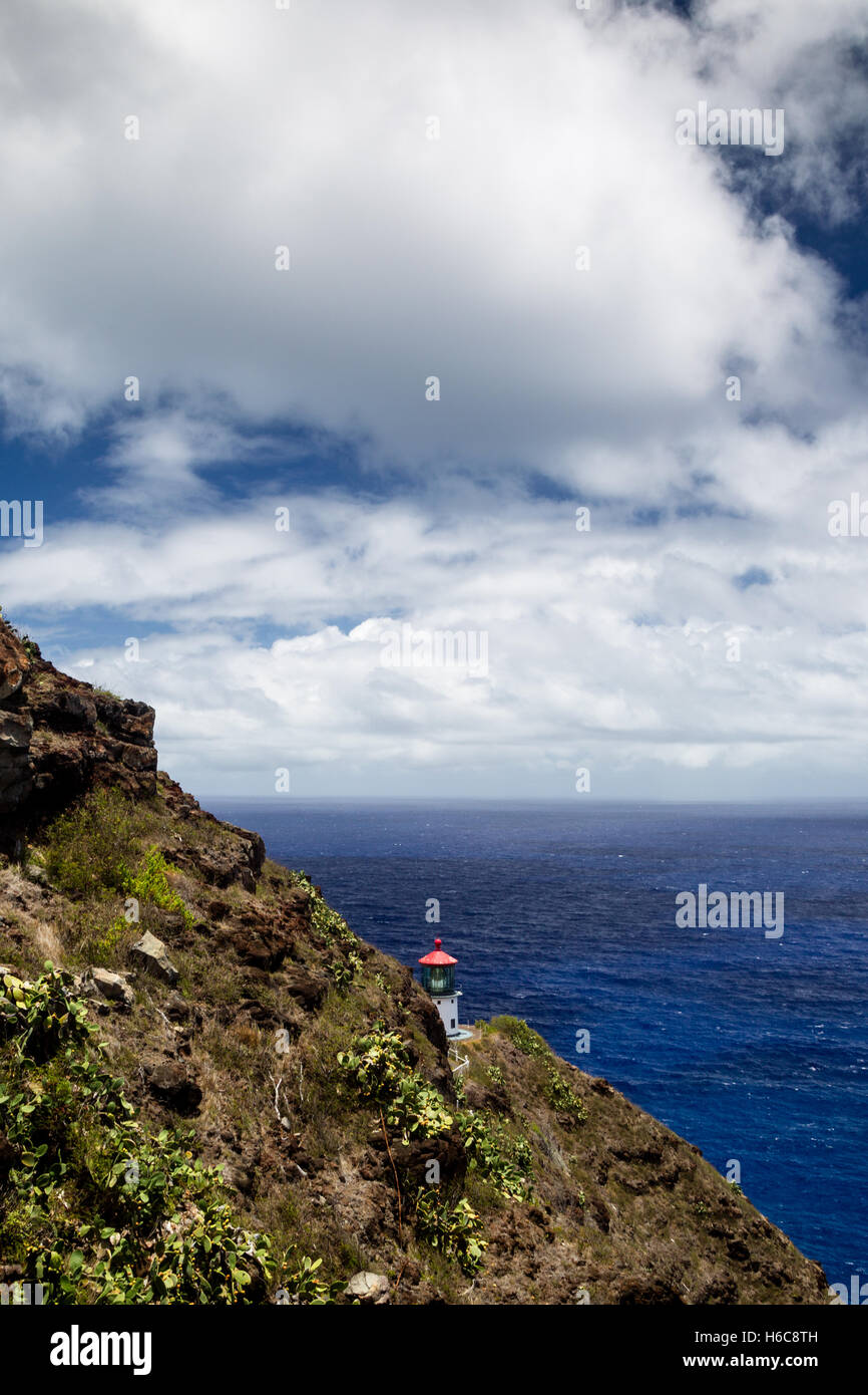 Makapuu Point Lighthouse sulla costa est di Oahu, Hawaii, Stati Uniti d'America. Foto Stock
