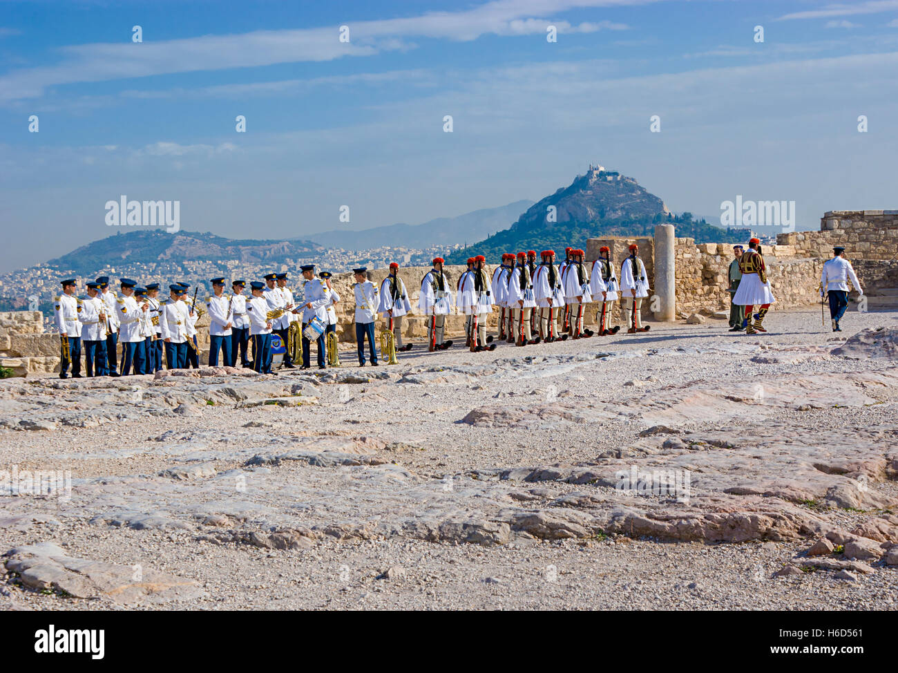La parata militare sulla sommità dell'acropoli cittadella Foto Stock