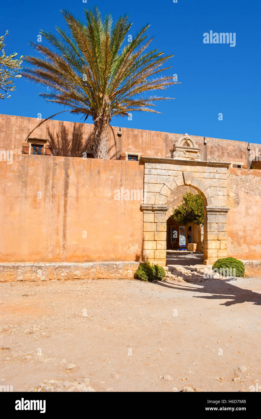 L'ingresso al Cenacolo, il luogo dove i monaci hanno preso i loro pasti, arkadi monastero, Creta. Foto Stock