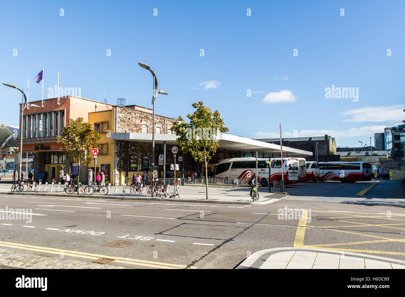 Cork, dalla stazione degli autobus in Parnell Place, Cork, Irlanda. Foto Stock