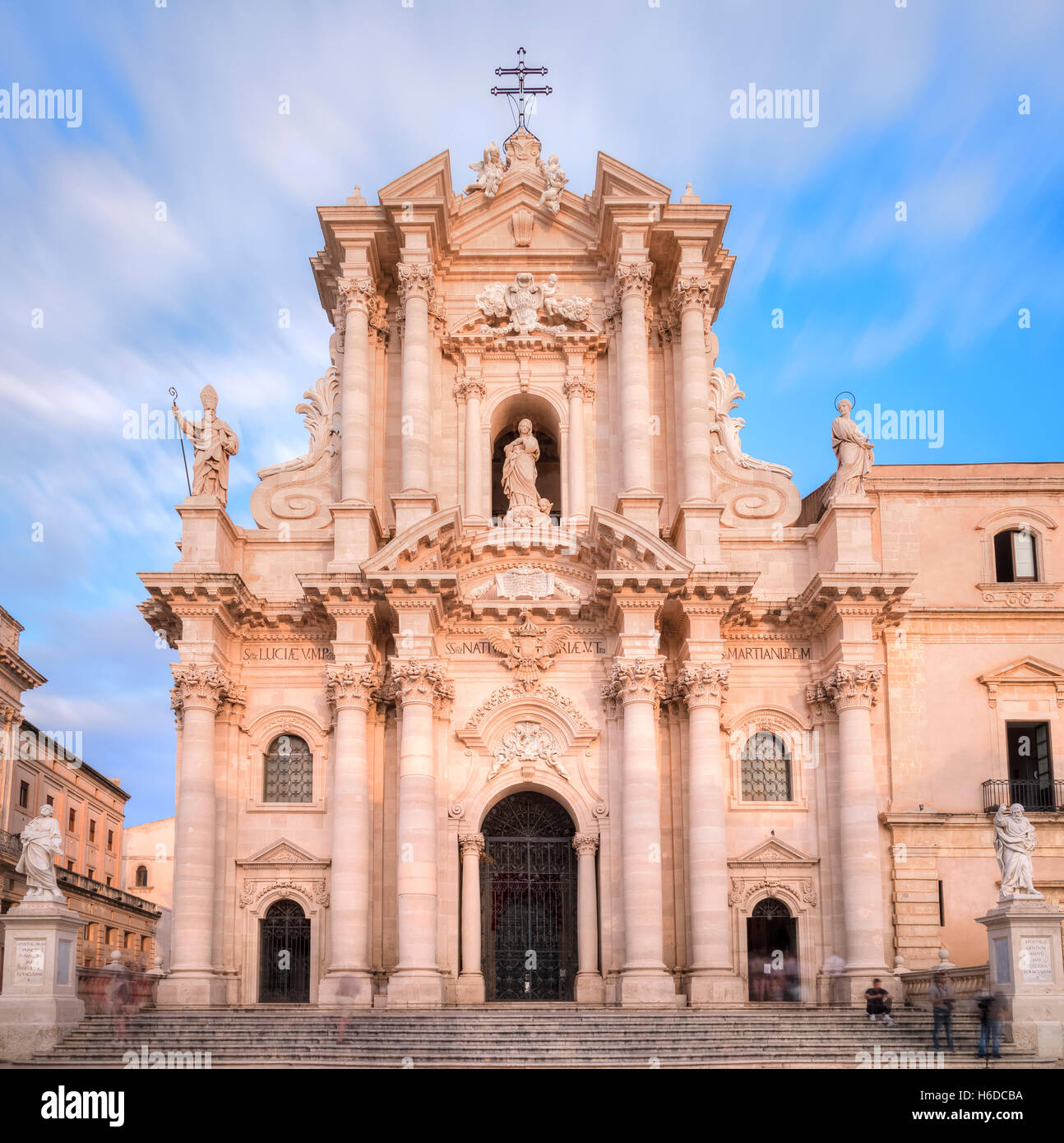 Piazza del Duomo, Ortigia, Siracusa, Sicilia, Italia Foto Stock
