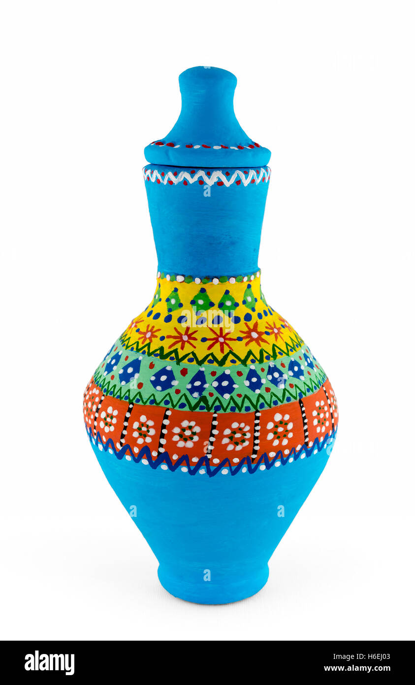 Un egiziano colorato decorato vaso in ceramica (in arabo: Kolla) fatti di argilla, una delle più antiche abitudini degli antichi egizi Foto Stock