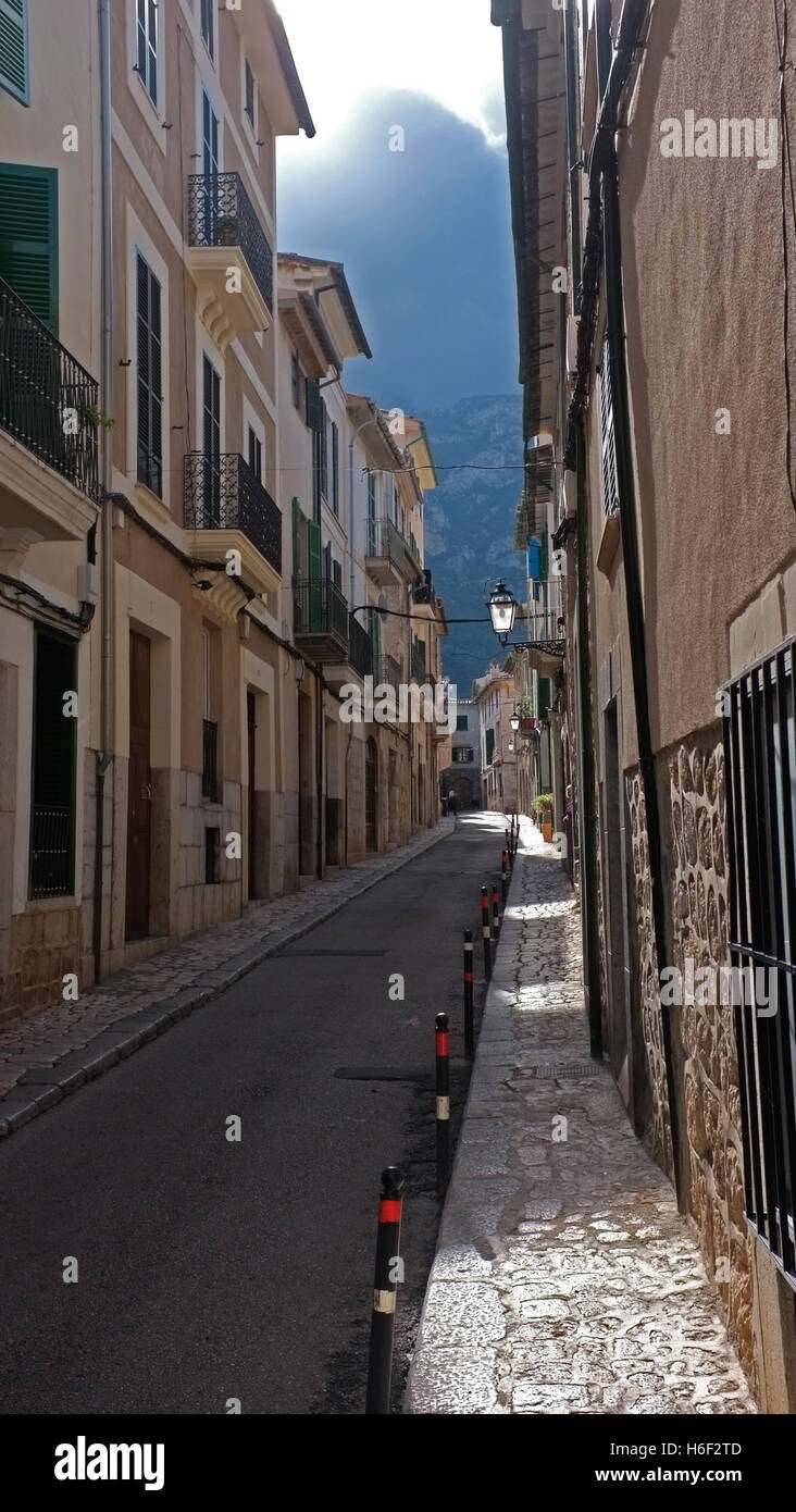 Empty street a Soller, Maiorca Foto Stock