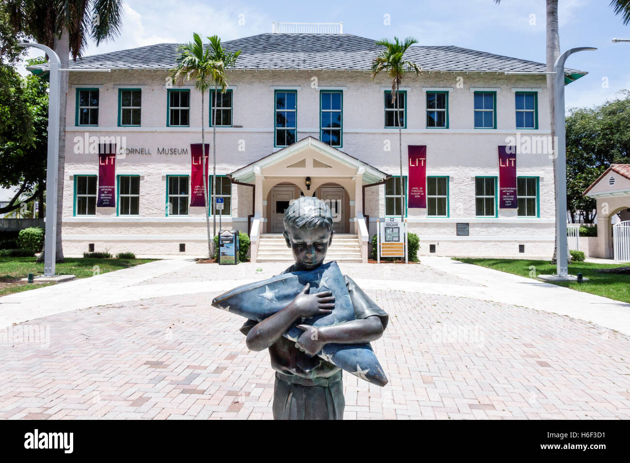 Delray Beach Florida, Cornell Art Museum at Old School Square, di fronte, ingresso, galleria, FL160807020 Foto Stock