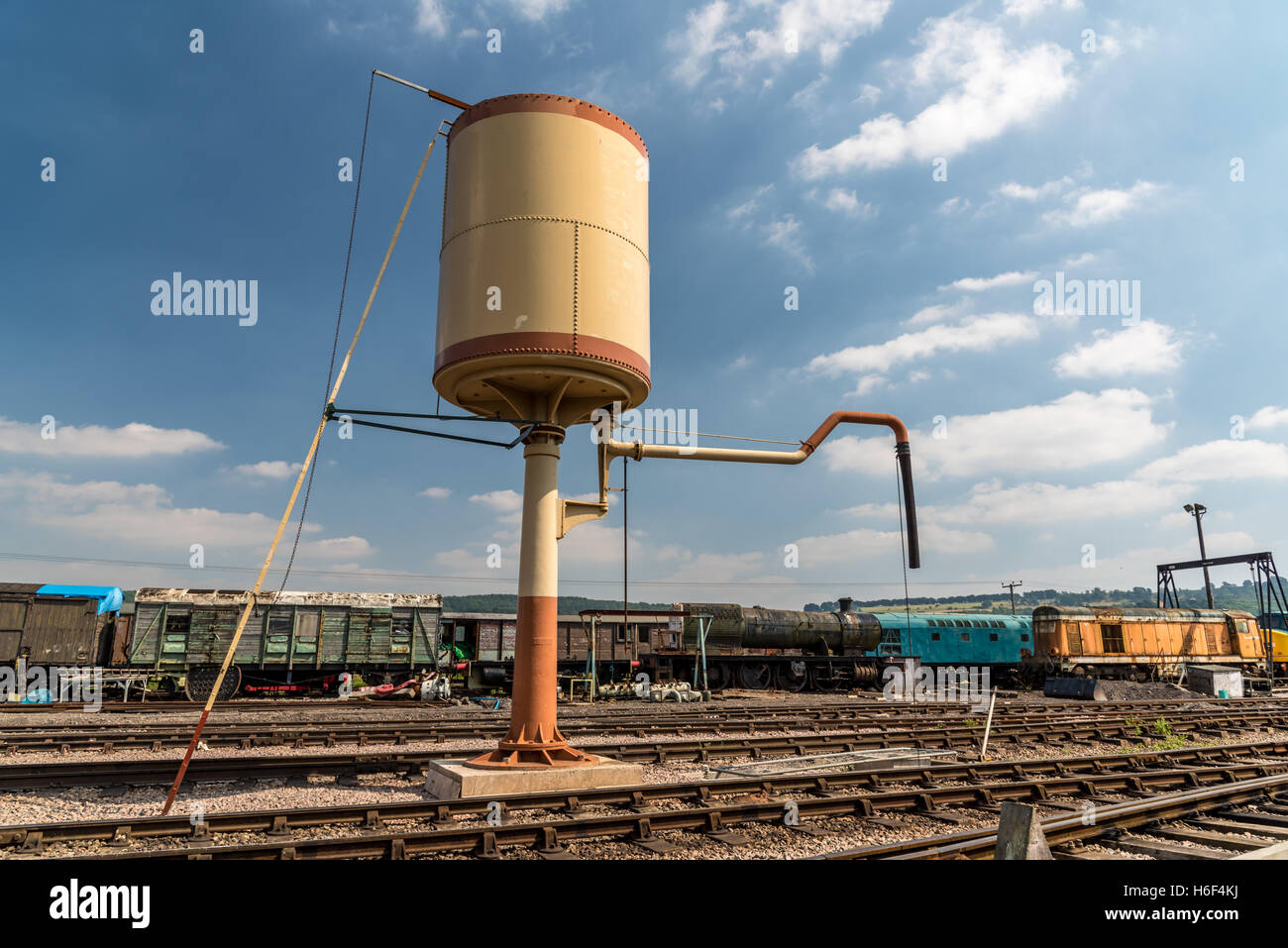 Serbatoio acqua a toddington stazione ferroviaria, gloucestershire & warickshire ferrovie a vapore Foto Stock