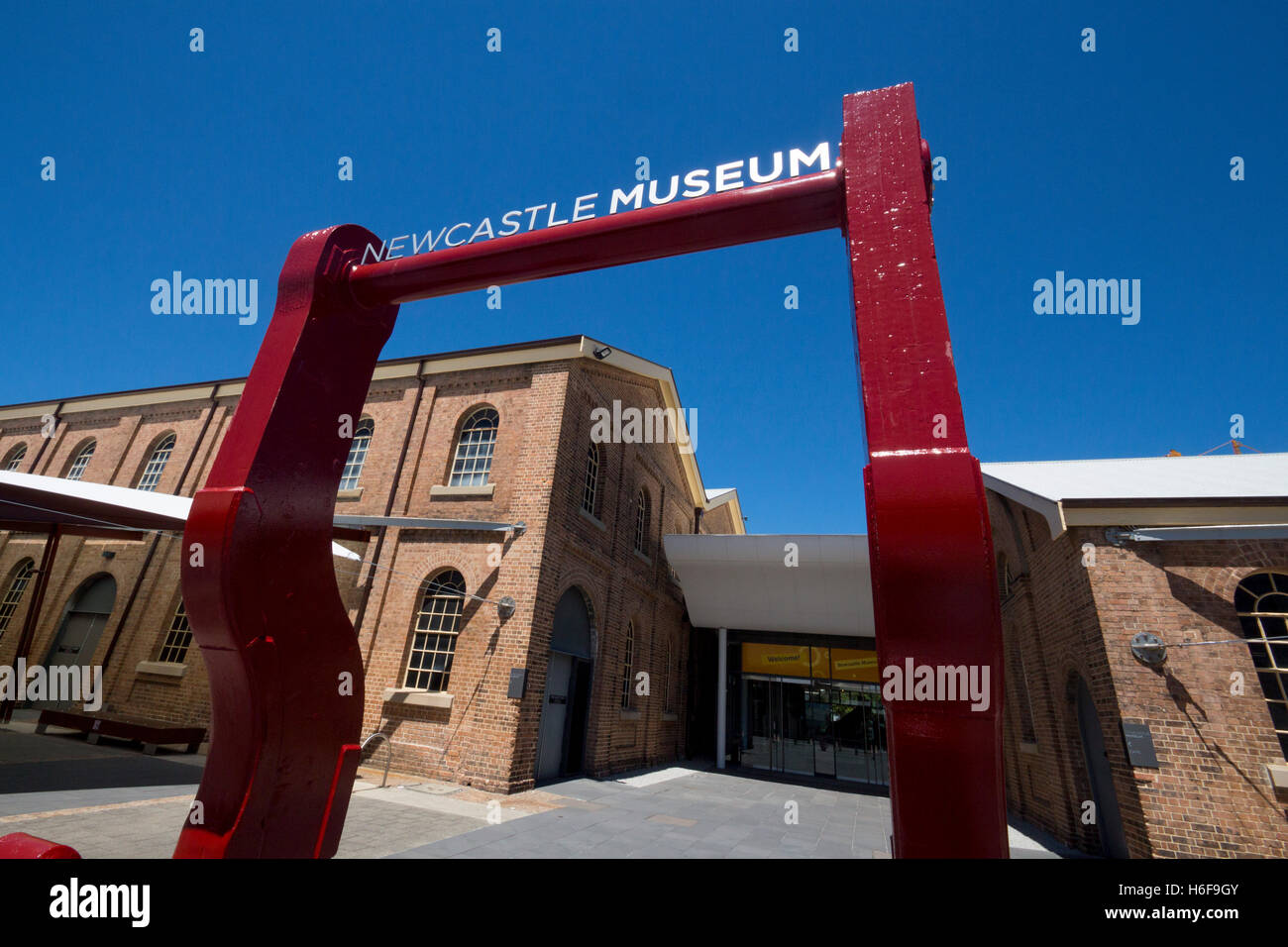 Museo di Newcastle esterno e ingresso Newcastle NSW Australia Foto Stock