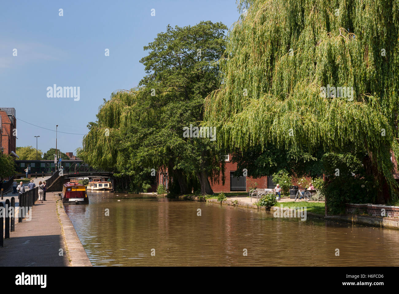 Centro citta' di Chester, canal, Cheshire, Regno Unito Foto Stock