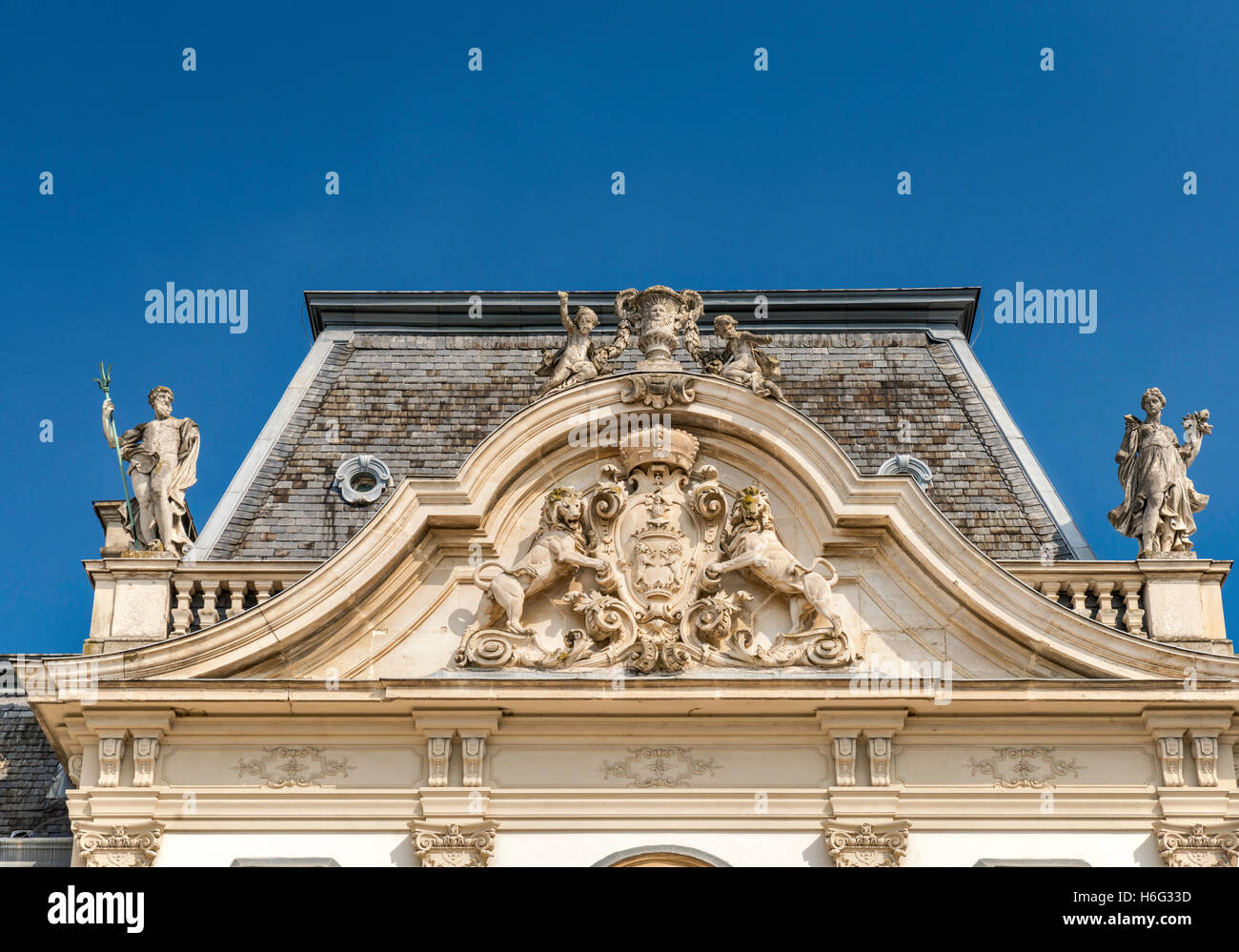 Stemma della famiglia Festetics a Palazzo Festetics, a Keszthely, Lago Balaton area, oltre Danubio Centrale, Ungheria Foto Stock