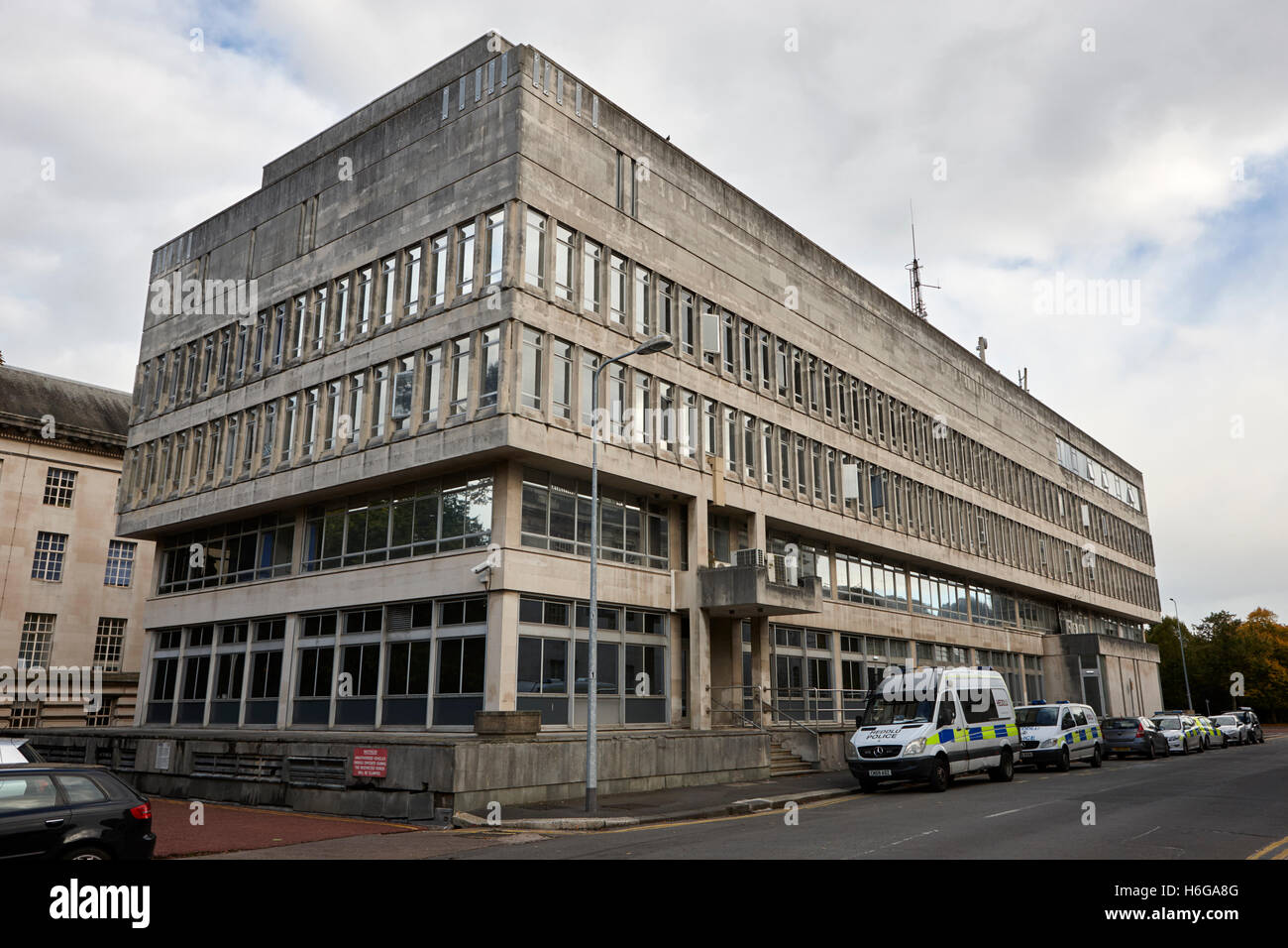 Cardiff stazione centrale di polizia del Galles Regno Unito Foto Stock