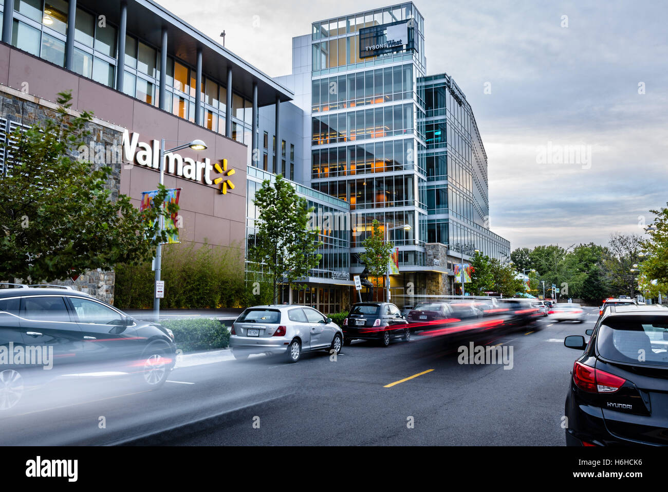 Walmart, Tysons West, Cornerside Boulevard, Vienna, Virginia Foto Stock