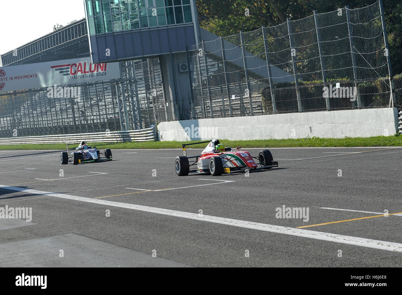 Sul circuito di Monza, Monza, Italia. 29 ott 2016. Mick Schumacher durante le sessioni di qualifica durante italiano F4 Championship sul circuito di Monza il credito: Azione Plus sport/Alamy Live News Foto Stock