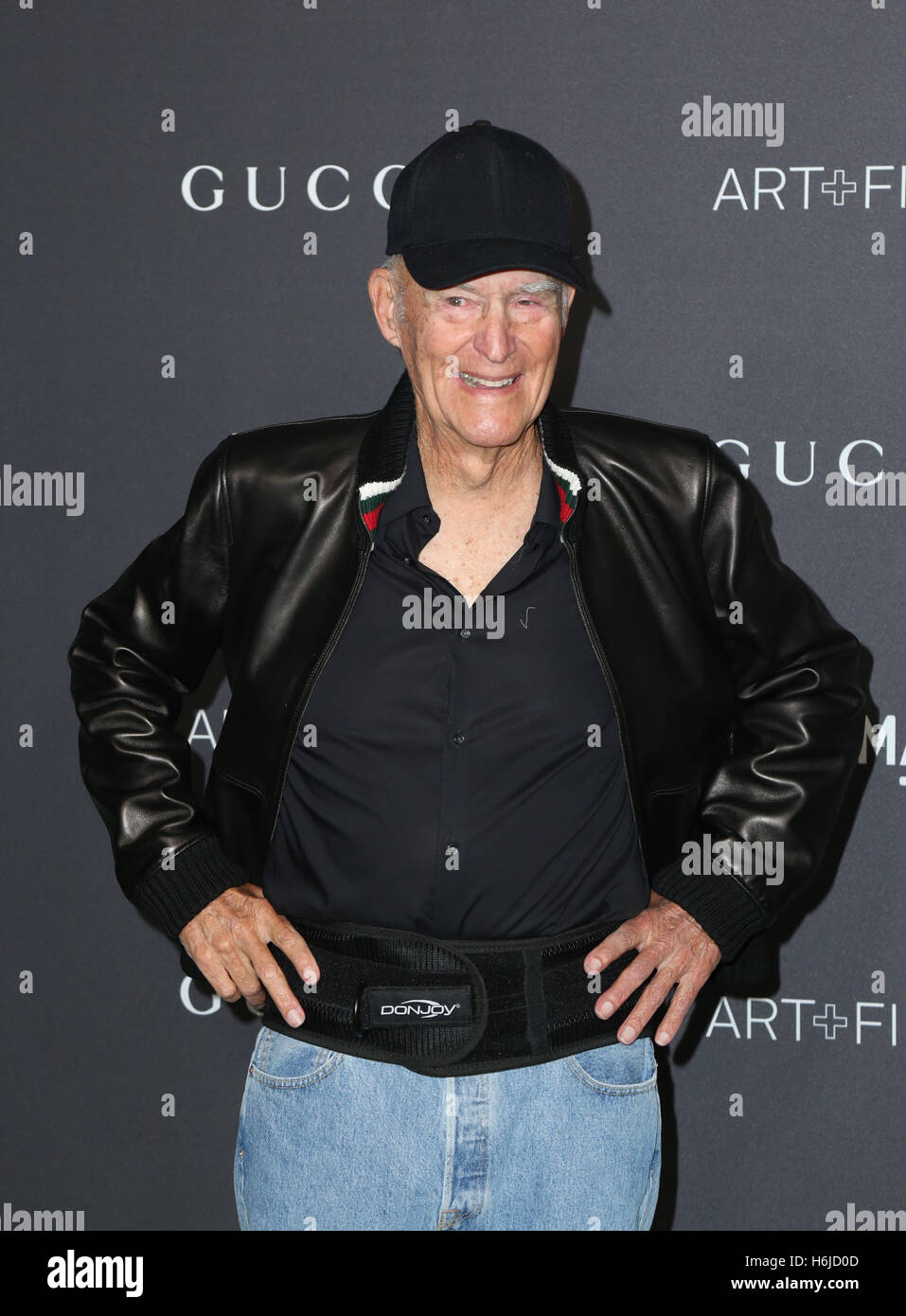 LOS ANGELES, CA - 29 ottobre: Robert Irwin assiste il 2016 LACMA Art + Film Gala in onore di Robert Irwin e Kathryn Bigelow presentato da Gucci a LACMA su ottobre 29, 2016 a Los Angeles, California. (Credit: Parisa Afsahi/MediaPunch). Foto Stock