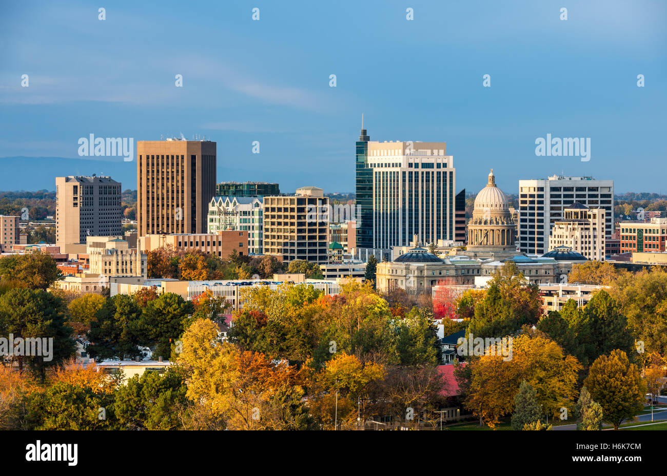 Città di alberi Boise Idaho con i colori dell'autunno Foto Stock