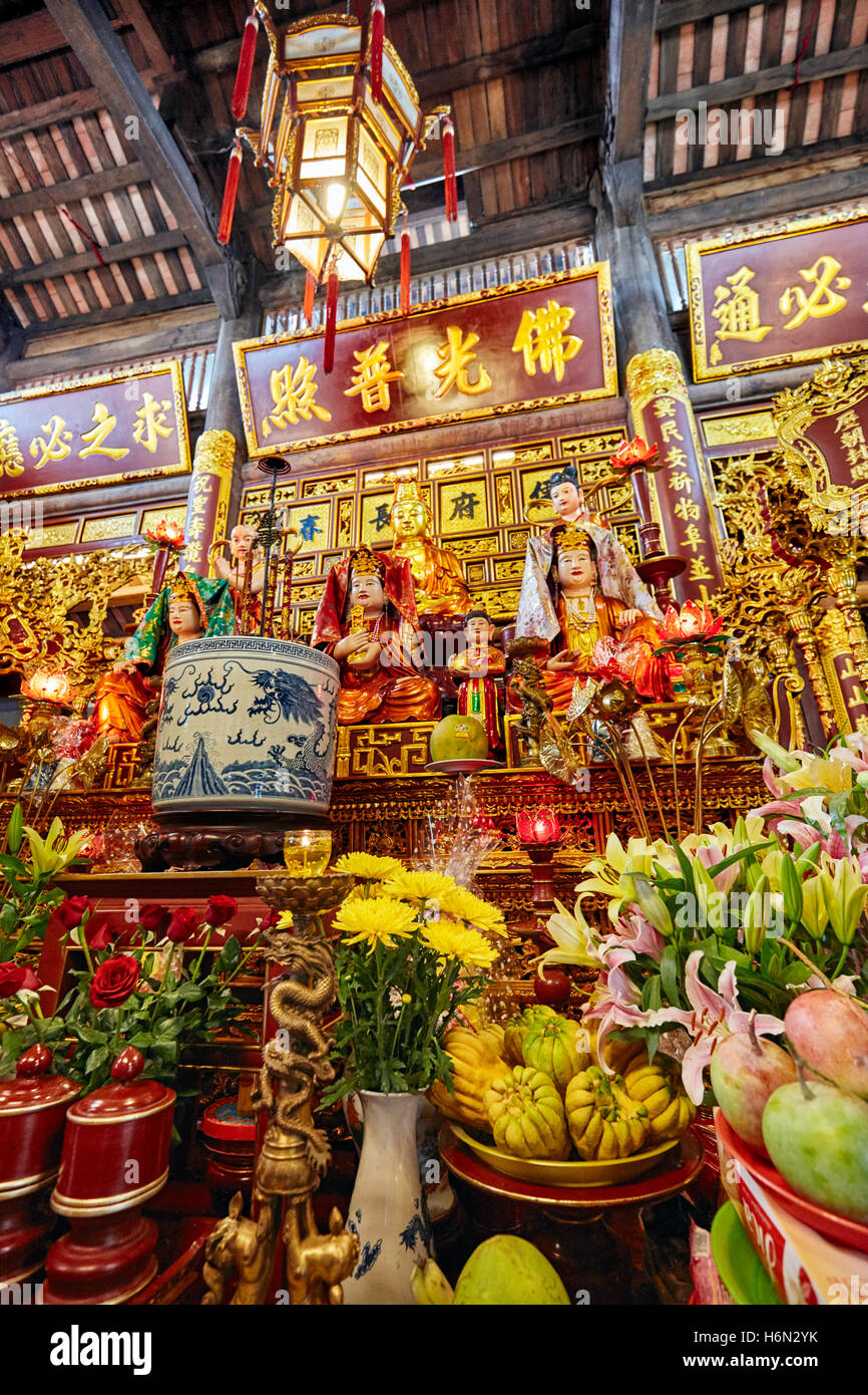 Linh Chua Linh Tu Tempio. Ba Na Hills Resort di montagna, Da Nang, Vietnam. Foto Stock