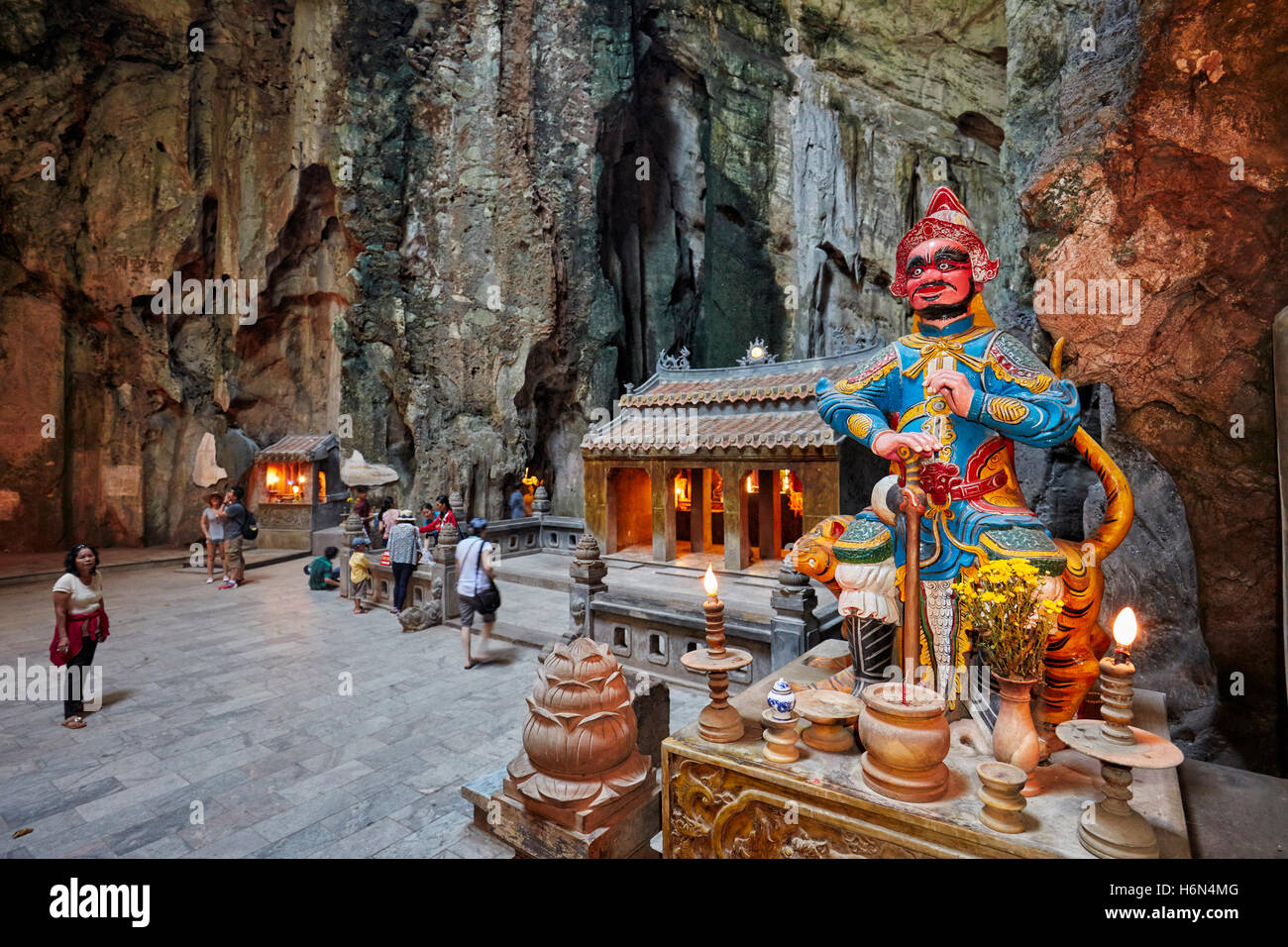 Huyen Khong Grotta. Thuy figlio di montagna, le montagne di marmo, Da Nang, Vietnam. Foto Stock