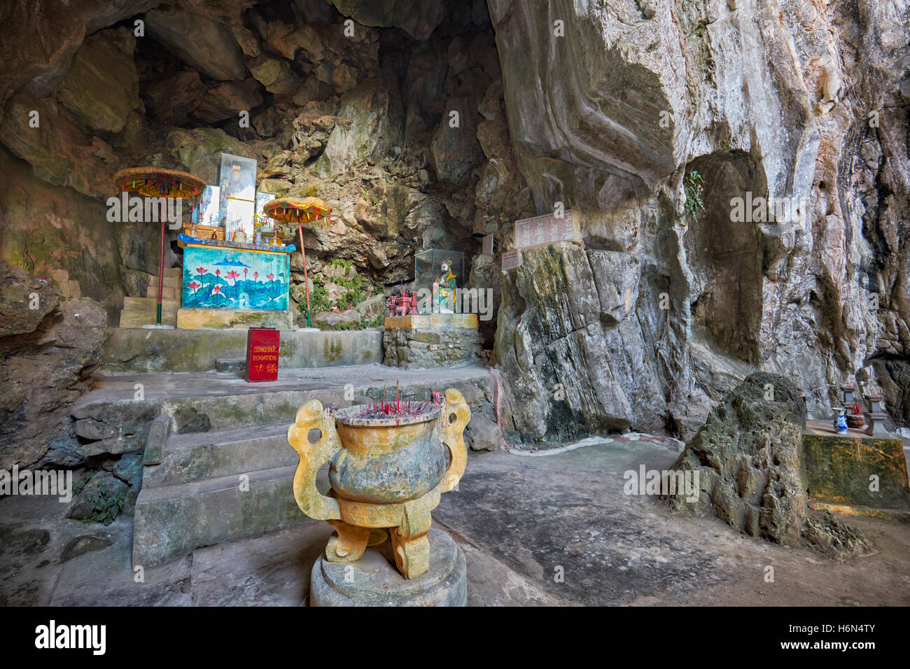 Linh Nham Grotta. Thuy figlio di montagna, le montagne di marmo, Da Nang, Vietnam. Foto Stock