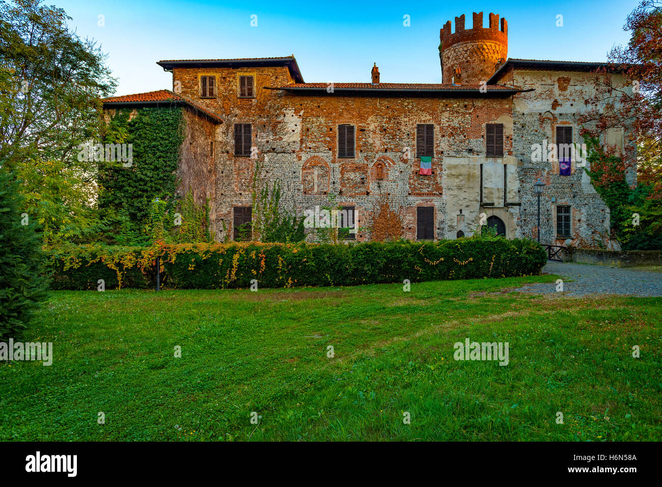 Italia Piemonte Canavese - Rivarolo Canavese - Castello Malgrà - parco del castello di Malgrà Foto Stock