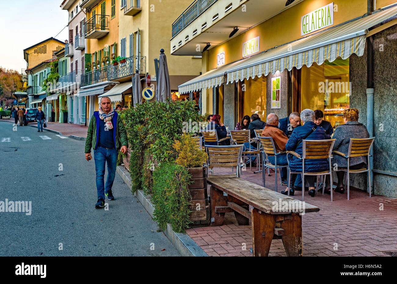 Italia Piemonte Canavese - Rivarolo Canavese - Centro - Corso Torino Foto Stock