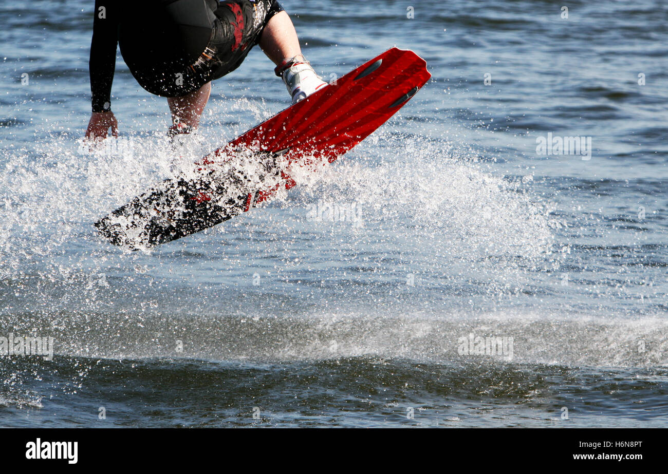 salto di wakeboard Foto Stock