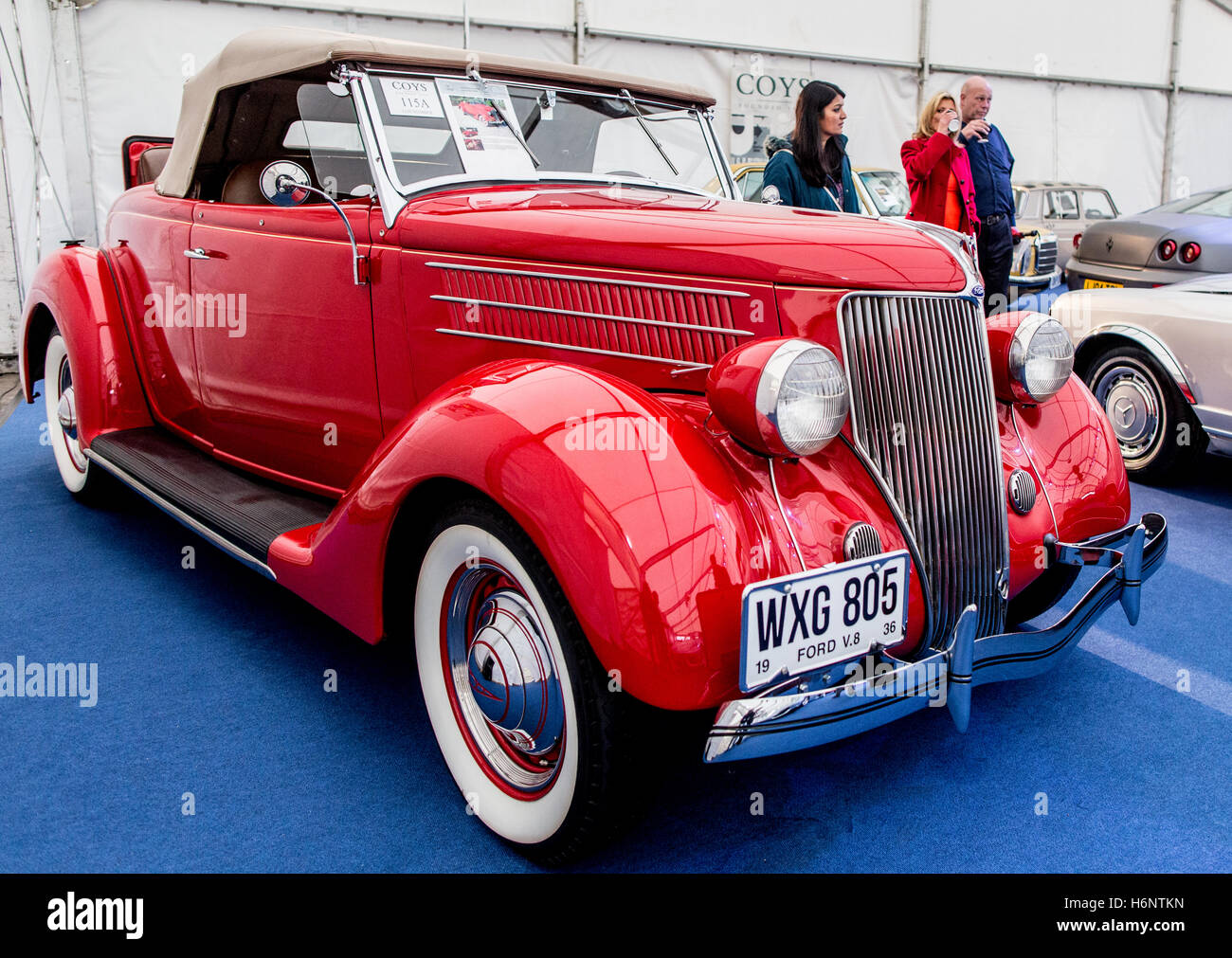 1936 Ford V8 al Classic Car Show Alexander Palace di Londra 2016 Foto Stock