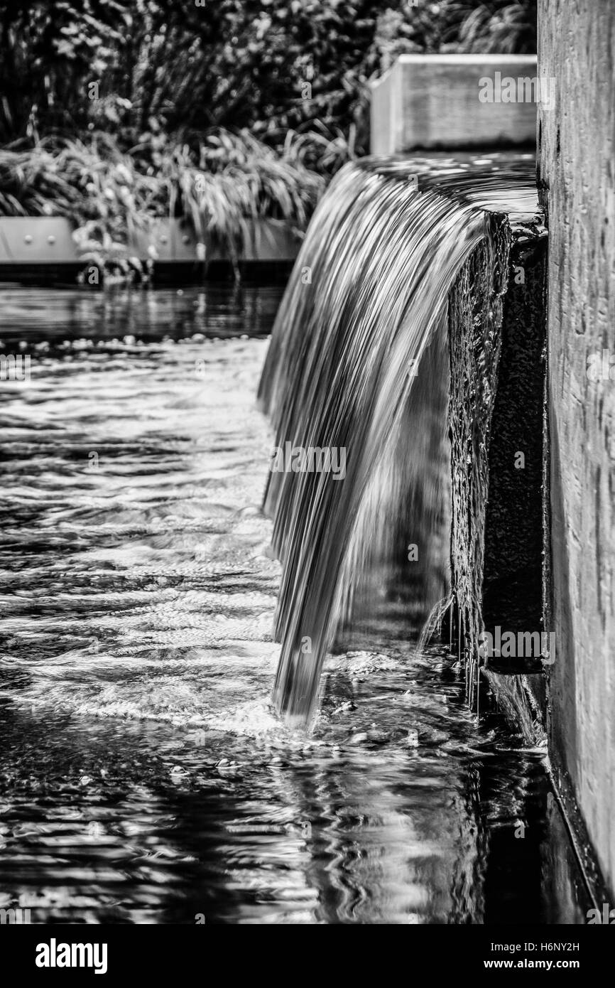 In bianco e nero della cascata. Foto Stock