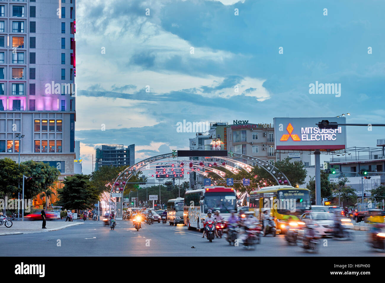 Scena di strada di Da Nang city centre. Da Nang, Vietnam. Foto Stock
