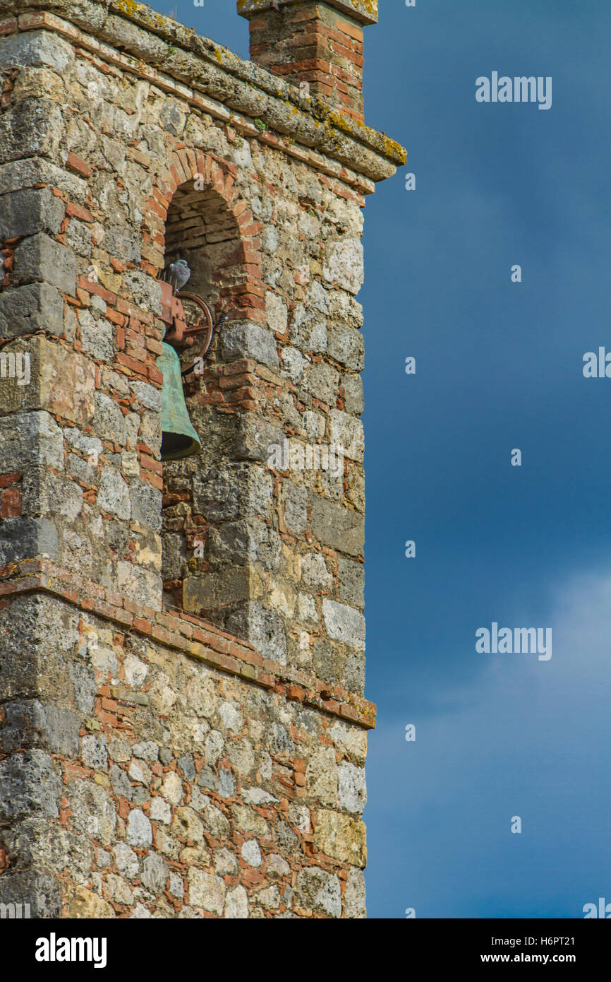 Torre con una campana in Monteriggioni in Italia Foto Stock