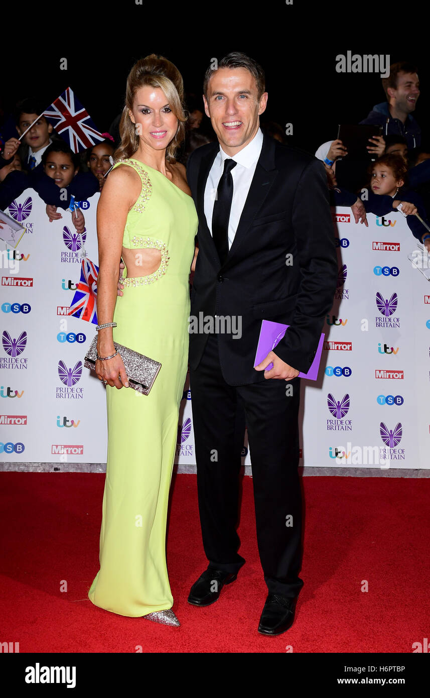 Phil e Julie Neville frequentando il Pride of Britain Awards 2016, presso Grosvenor House, Park Lane a Londra. Foto Stock