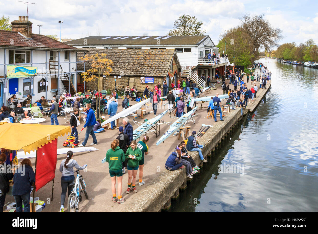 Evento di canottaggio a Lea Rowing Club, fiume Lea, Superiore Clapton, London, Regno Unito Foto Stock