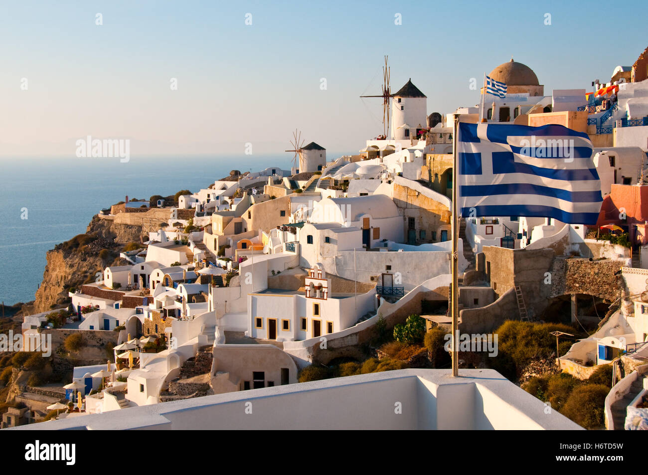 Viaggio blu city town vacanze vacanze vacanze turismo grecia vuoto caucasica europea Europa Mediterraneo di acqua Foto Stock