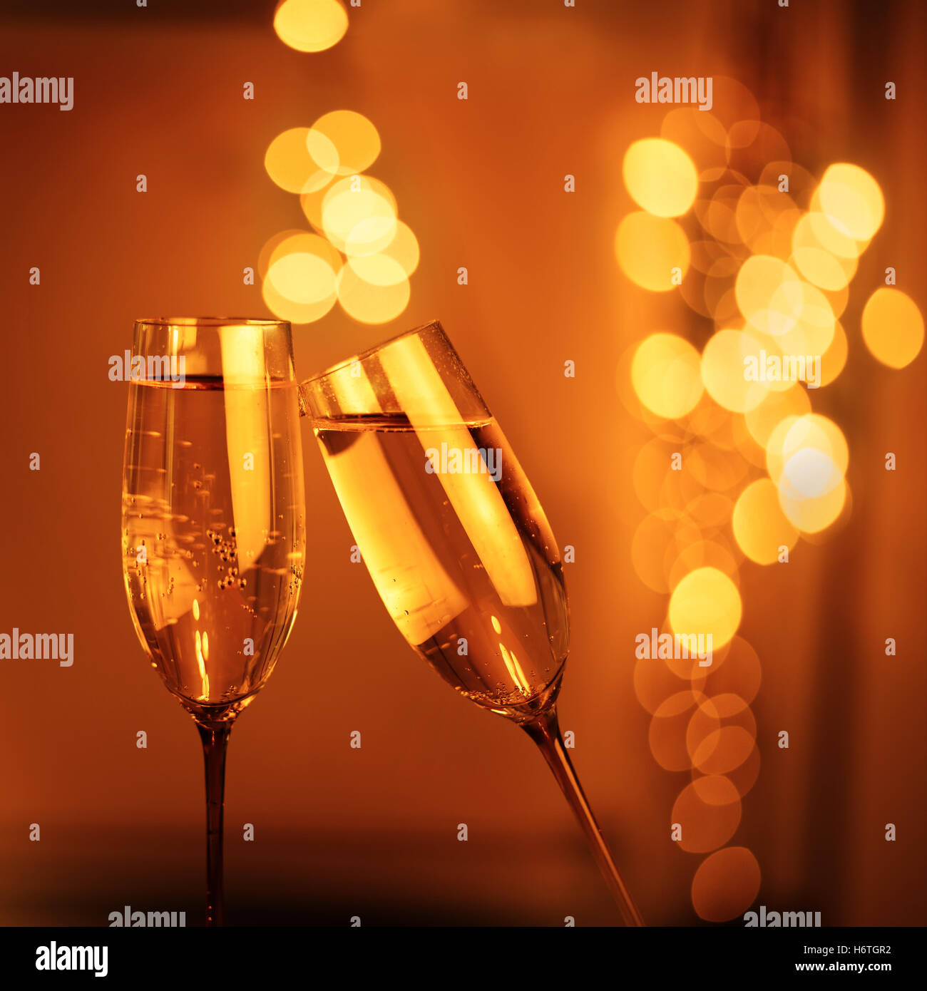 Feste, celebrazioni, champagne, bicchiere di champagne, saluti vino spumante, vetro Foto Stock
