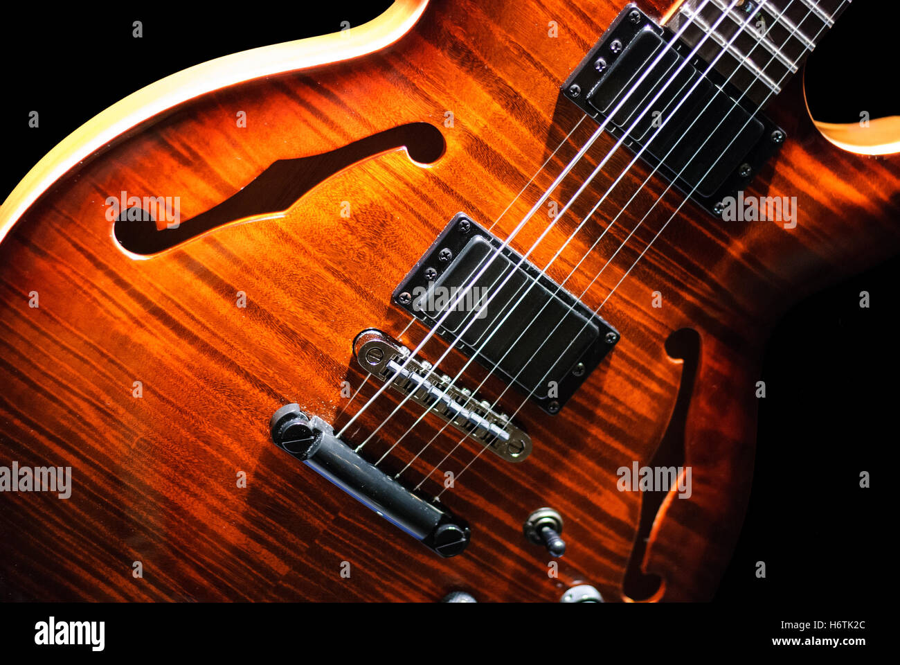 Musica, chitarra, rock, misurare, strumento, metodo, investimento di fiducia e di sicurezza Foto Stock