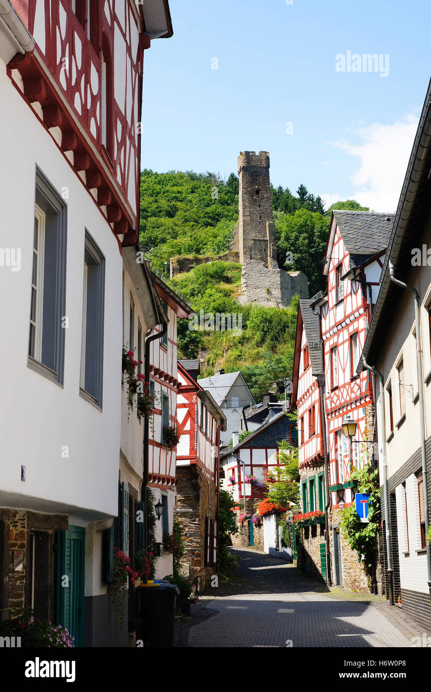 Monreal - il più bel villaggio in Rheinland Pfalz Foto Stock