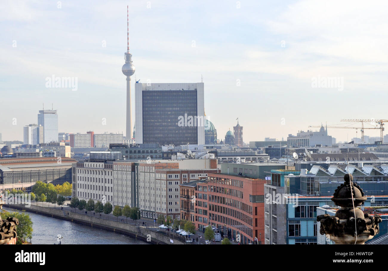 Città città Europa Berlino Germania Repubblica federale tedesca tedesco Centro città Centro città Europa Berlino Germania federale tedesca Foto Stock