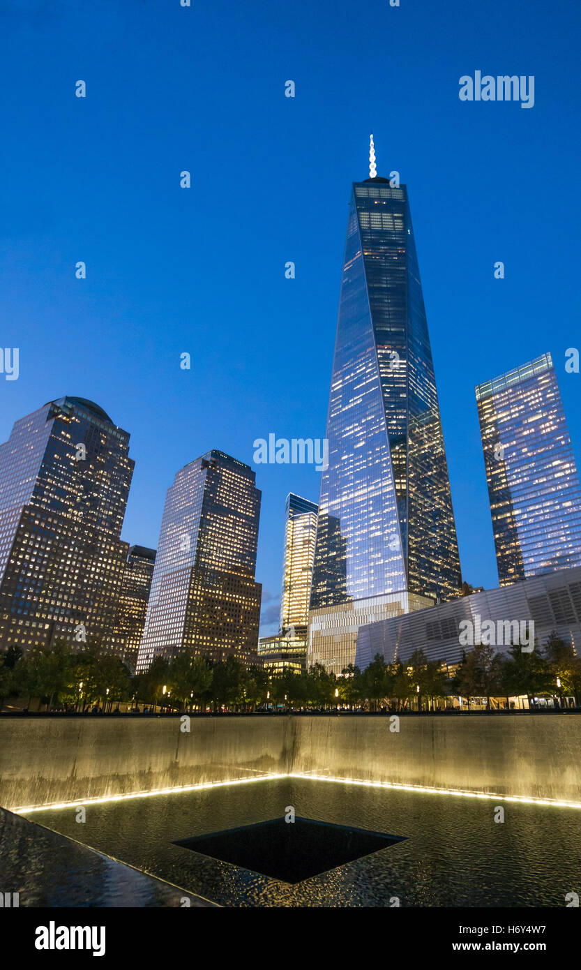 La Freedom Tower presso il World Trade Center di Manhattan nel Quartiere Finanziario di New York City Foto Stock