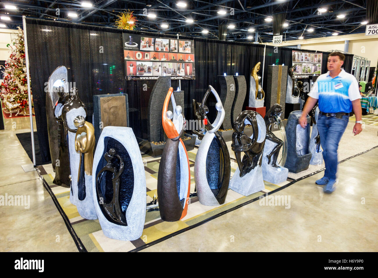 Miami Beach Florida,Centro Congressi,centro,Home Design and remodeling Show,sculture,vendita,esposizione prodotto,visitatori viaggi tour touri Foto Stock