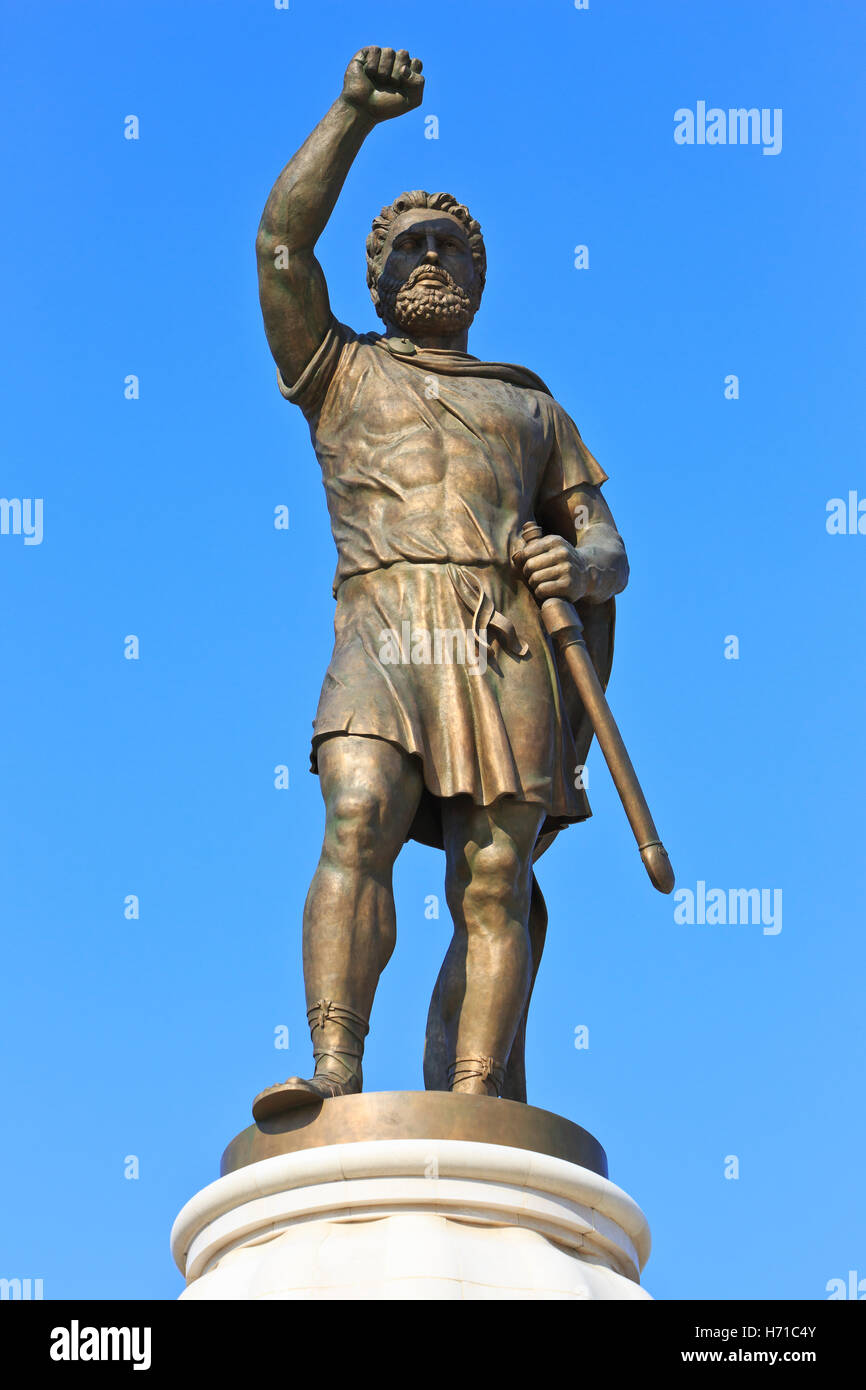 Statua di re Filippo II di Macedon (382-336 a.C.) a Skopje in Macedonia Foto Stock
