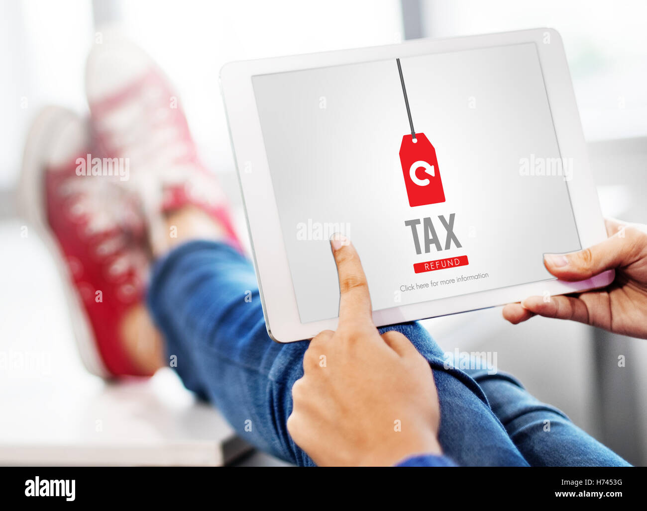 Rimborso delle tasse sul reddito delle entrate a pagamento dichiarazione concetto a pagamento Foto Stock