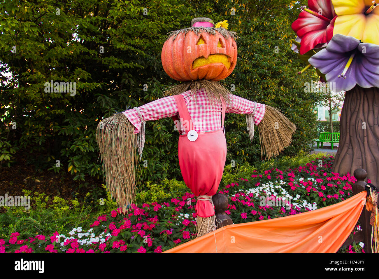 CaTaKu Happy Fall Spaventapasseri Bandiera da giardino double
