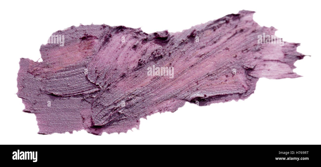 Macchiata viola rossetto isolati su sfondo bianco. Foto Stock