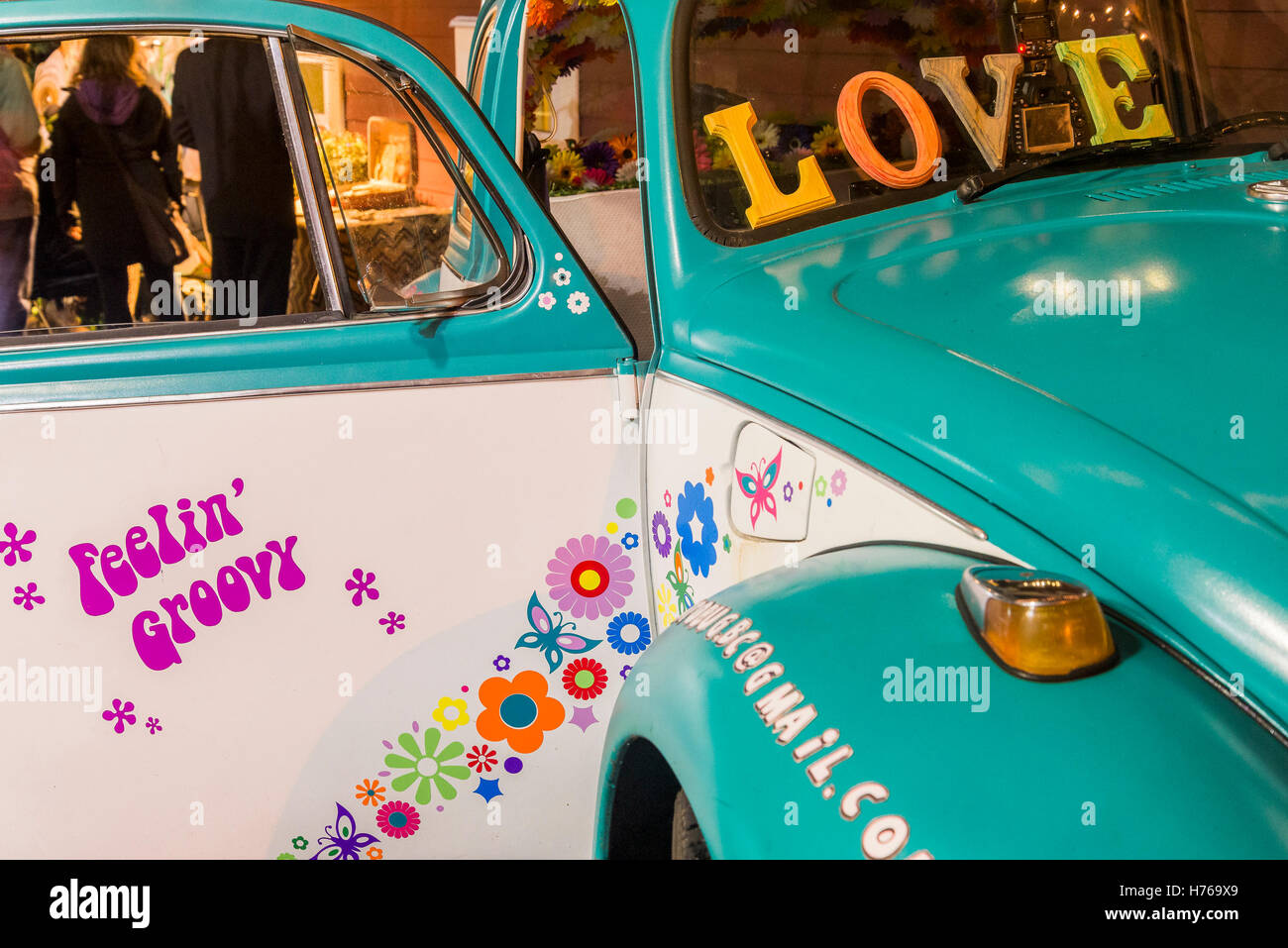 Love Bug, flower power hippie auto Foto Stock