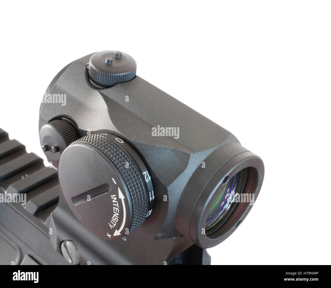 Rifle scope che proietta un punto rosso nel reticolo Foto Stock